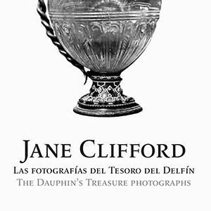 Jane Clifford. Izurde Altxorraren argazkiak