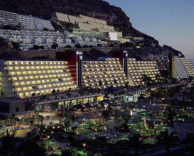 Torremolinos 1, 2008. Torremolinos. Malaga, Andaluzia. Lambda kopia metakrilatoan silikonaztatua.